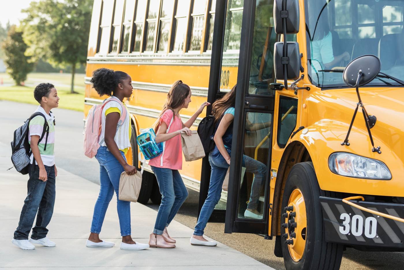 Ensuring Safety During Back-to-School Rush: What Parents and Drivers Need to Know About School Buses and Community Safety Zones